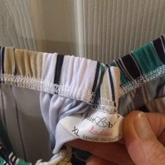 Two for One Tops! - Picture 3 of 5